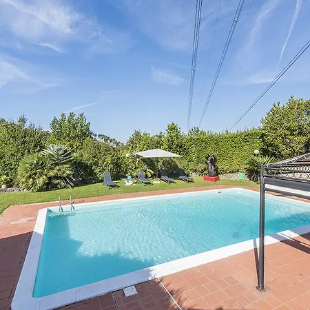 Casa Adele Camaiore
